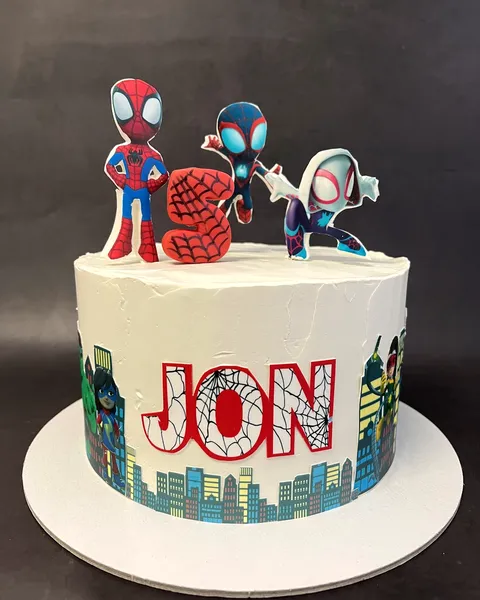Tarta de Spidey y sus amigos con el 3