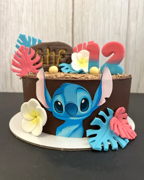 Tarta de Stitch con el 5