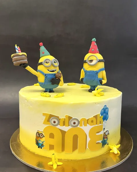 Tarta de Minions