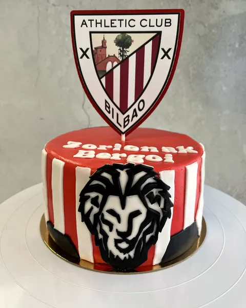 Tarta del Athletic con león