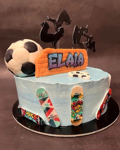 Tarta de skate y fútbol