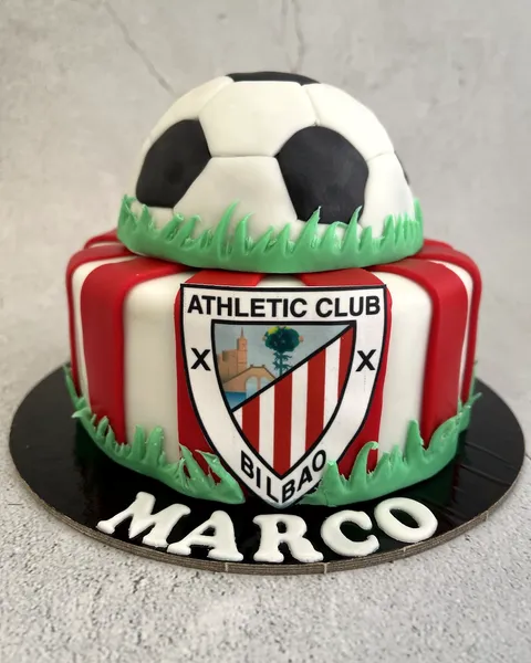Tarta del Athletic con balón