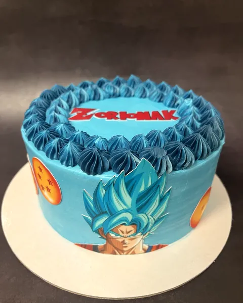 Tarta de Dragon Ball con Goku