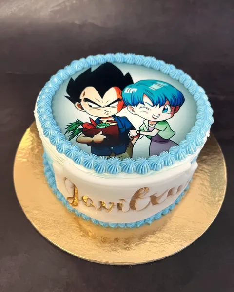 Tarta de Dragon Ball con Vegeta y Trunks