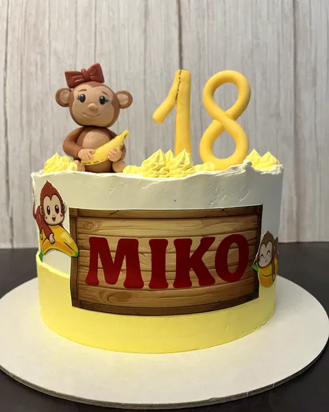 Tarta de monito con el 18