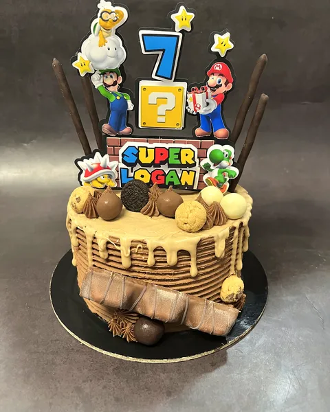 Tarta de Super Mario con el 7