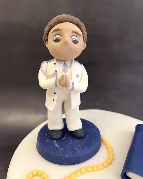 Niño de comunión de fondant