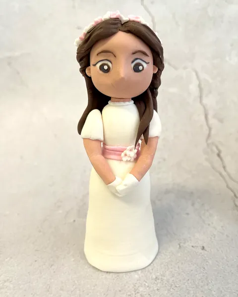 Niña de primera comunión de fondant
