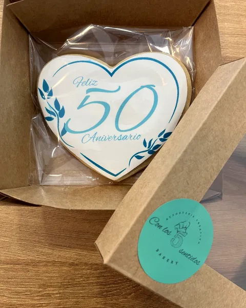 Galleta de corazón de 50 aniversario