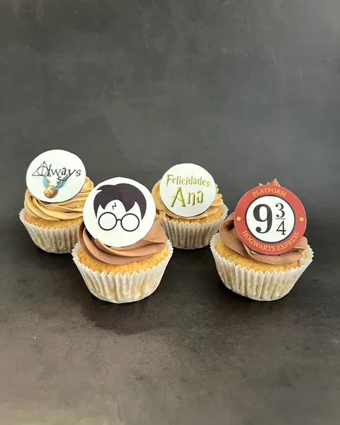 Cupcakes de Harry Potter con andén 9¾